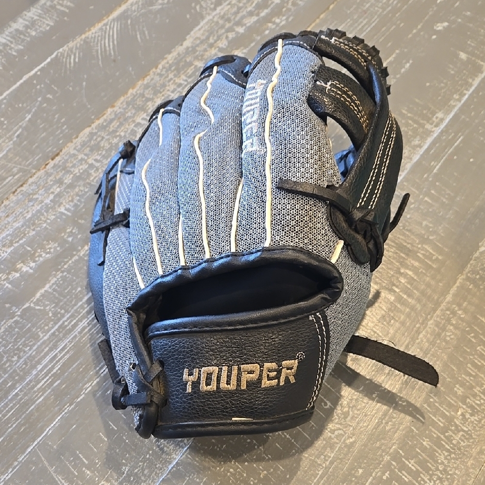 Youper Gray and Black Baseball Glove